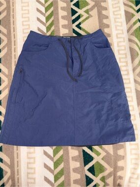 Mountain Hardwear Women's denim Blue Hiking Skirt